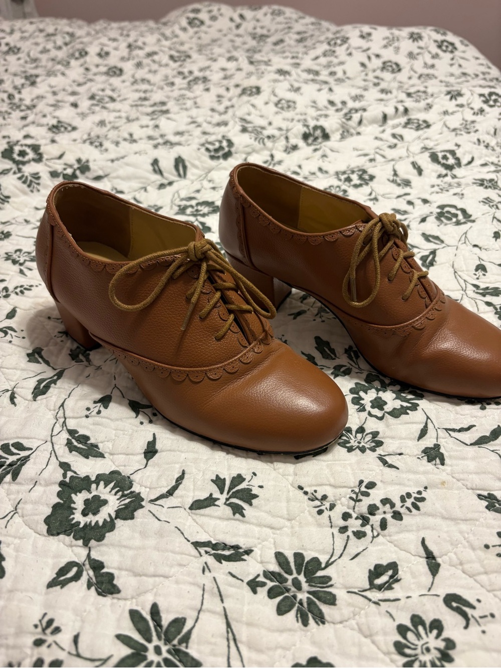 Charlie stone shoes brown tan shoes size 6